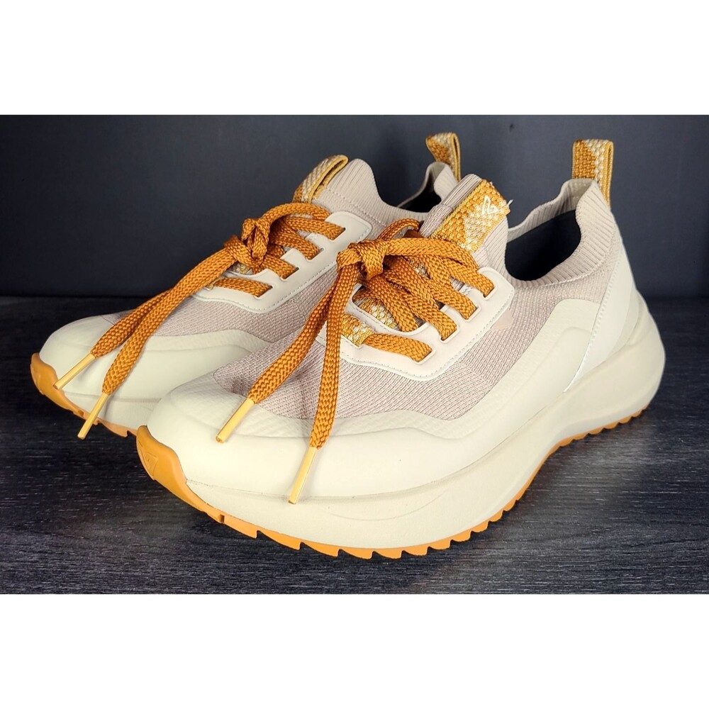 Vessi Stormburst Low Top Men Size 9 Waterproof Sneakers Beige Orange NEW - RARE